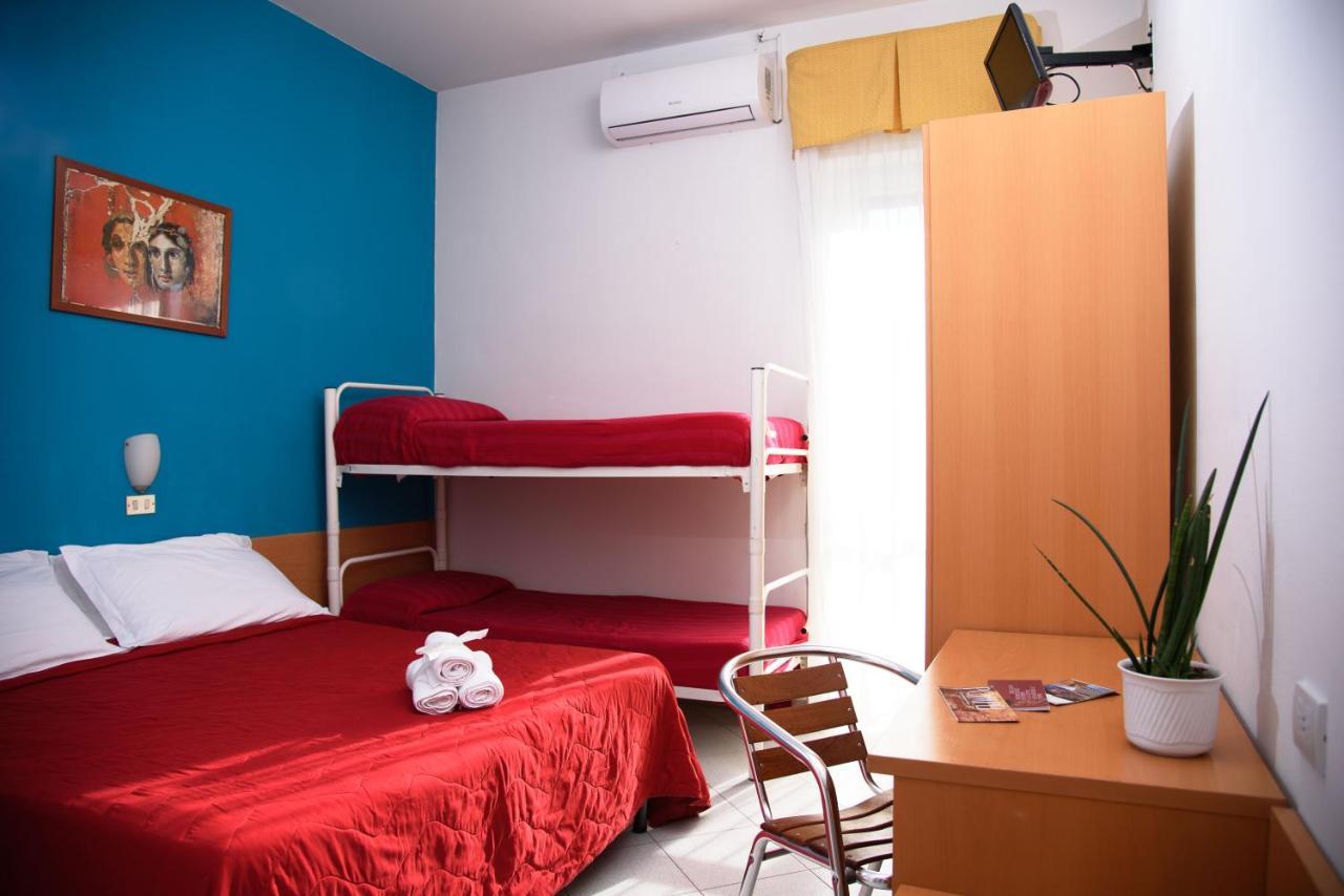 Hotel Calypso Pompeji Kültér fotó